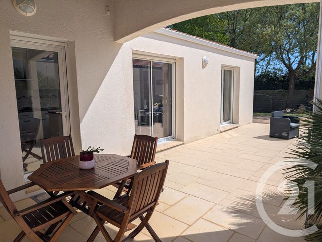 maison à vendre - 6 pièces - 141.26 m2 - TALMONT ST HILAIRE - 85 - PAYS-DE-LOIRE - Century 21 Eole Immobilier