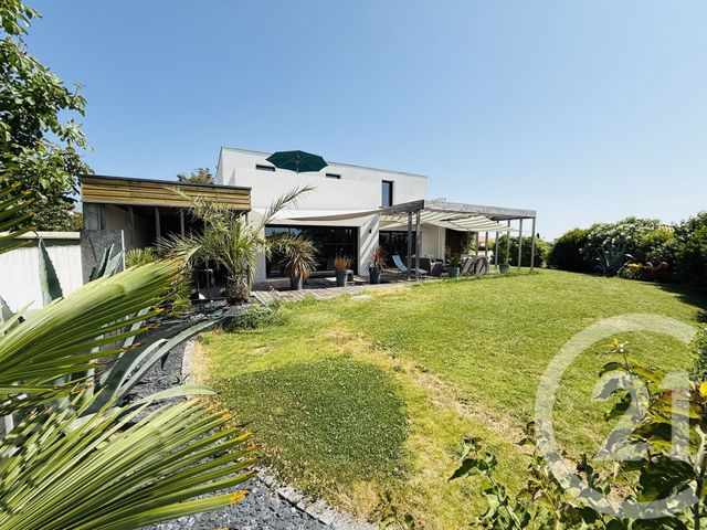maison à vendre - 6 pièces - 205.63 m2 - TALMONT ST HILAIRE - 85 - PAYS-DE-LOIRE - Century 21 Eole Immobilier