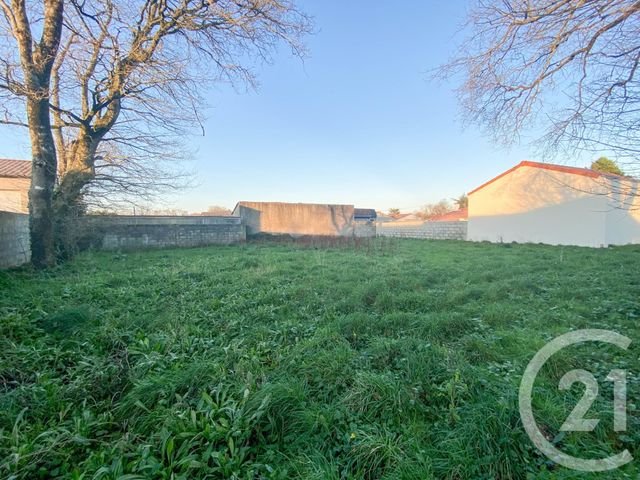 terrain à vendre - 753.0 m2 - GROSBREUIL - 85 - PAYS-DE-LOIRE - Century 21 Eole Immobilier