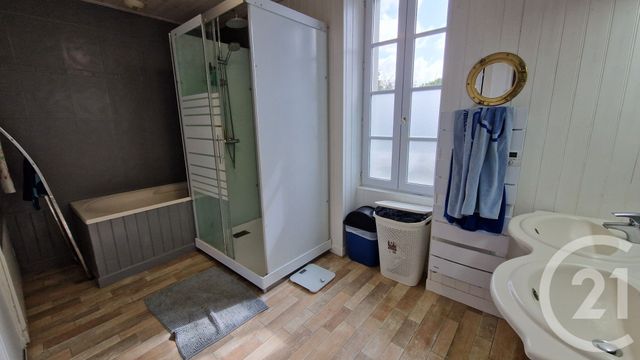 maison à vendre - 6 pièces - 193.0 m2 - TALMONT ST HILAIRE - 85 - PAYS-DE-LOIRE - Century 21 Eole Immobilier