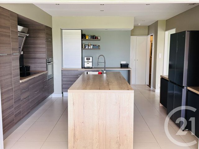 maison à vendre - 6 pièces - 205.63 m2 - TALMONT ST HILAIRE - 85 - PAYS-DE-LOIRE - Century 21 Eole Immobilier