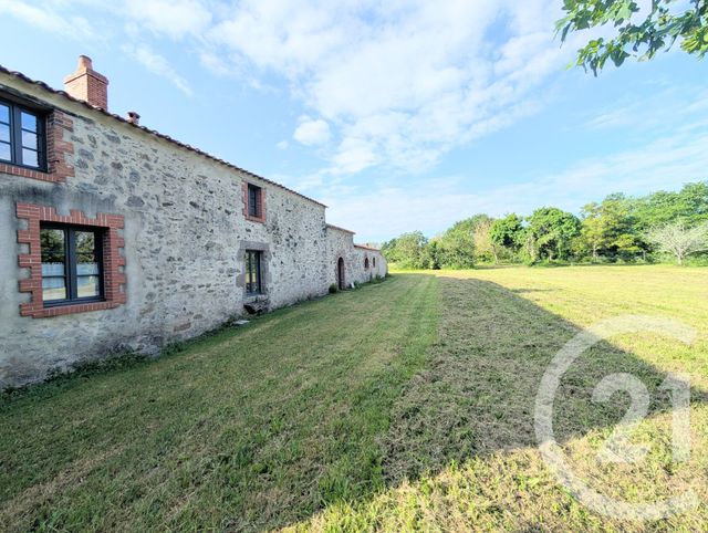 maison à vendre - 7 pièces - 213.42 m2 - NIEUL LE DOLENT - 85 - PAYS-DE-LOIRE - Century 21 Eole Immobilier