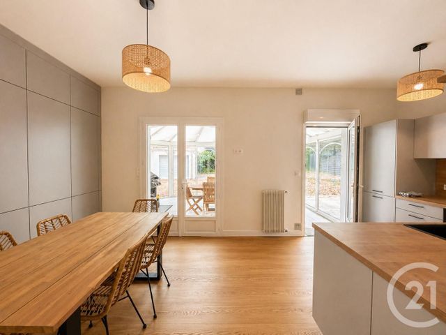 maison à vendre - 7 pièces - 188.2 m2 - TALMONT ST HILAIRE - 85 - PAYS-DE-LOIRE - Century 21 Eole Immobilier